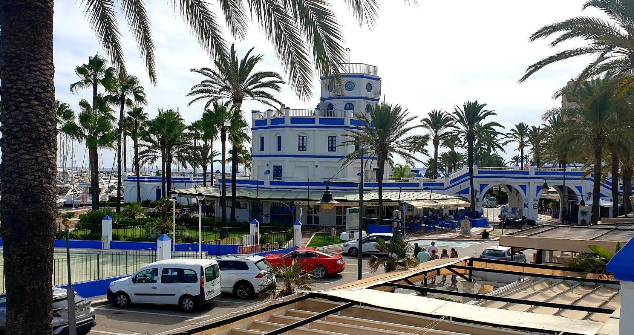 Estepona Puerto Apartamento Exterior foto